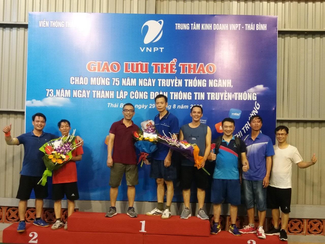 VNPT địa bàn Thái Bình tổ chức hoạt động kỷ niệm 75 năm truyền thống ngành VNPT địa bàn Thái Bình tổ chức hoạt động kỷ niệm 75 năm truyền thống ngành